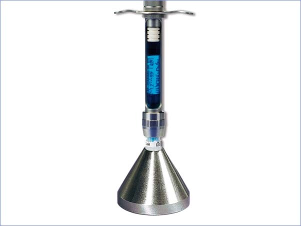 <strong>Hager & Werken Miramatic® Holder</strong><br>Einfacher Sicherheitsständer für die Injektionsspritze