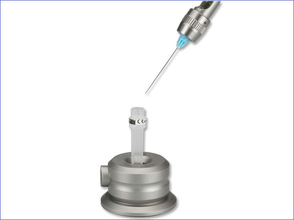 <strong>Hager & Werken Miramatic® Holder Plus</strong><br>Stabiler Sicherheitsständer für Injektionsspritzen und Spülkanülen