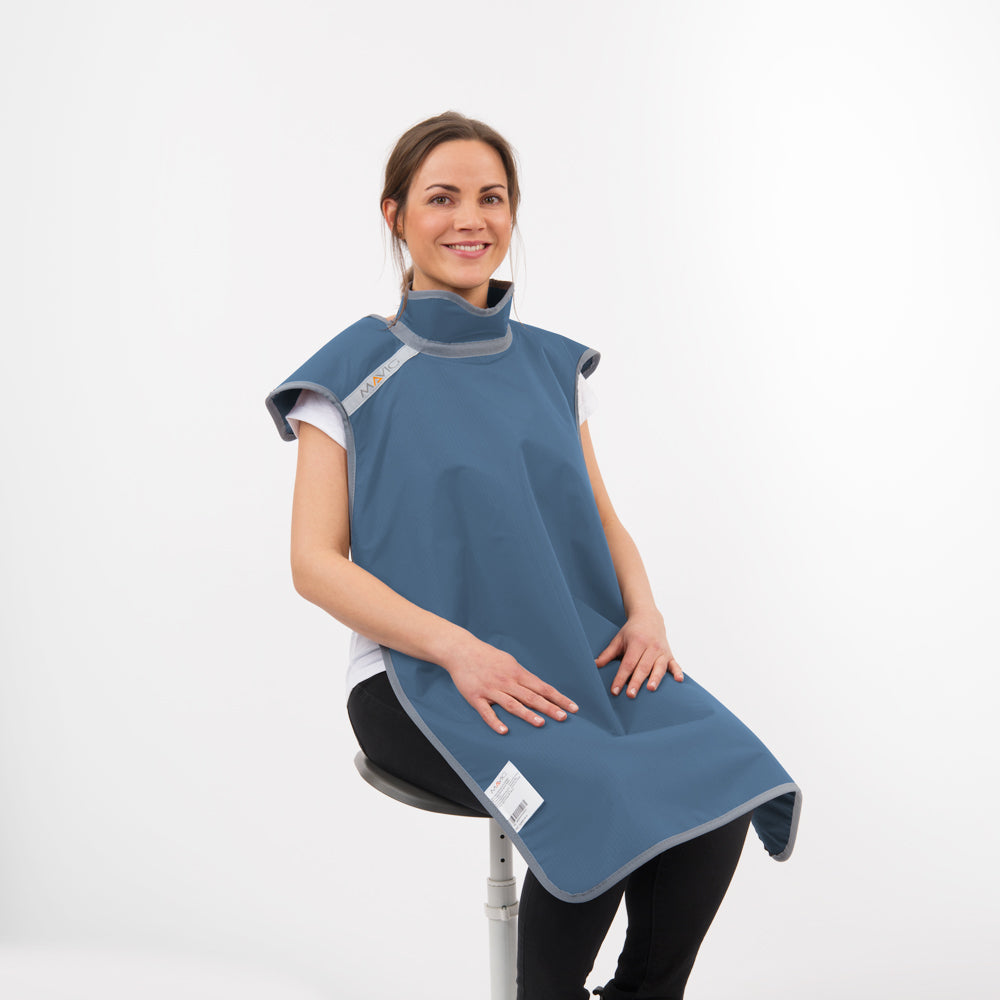 <strong>Mavig RD644 Dentalschürze mit Kragen</strong><br>Mit Schilddrüsenschutz für Aufnahmen im Sitzen