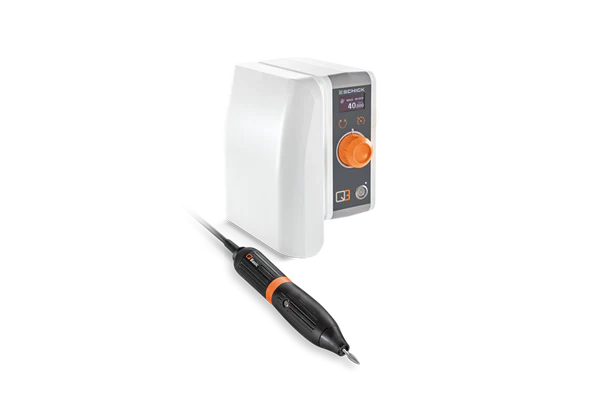 Das Schick Dental Q3 Basic Handstück komplett mit Steuergerät für Zahntechniker. Hochwertige Qualität. 