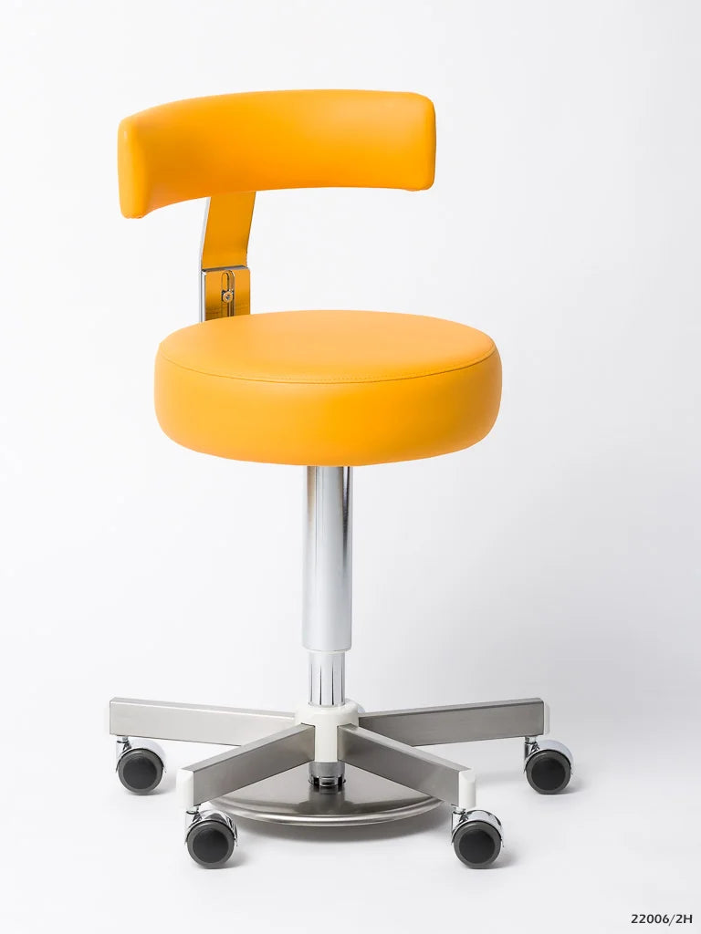 Jörg & Sohn Coburg Dentalift 22006: Zahnärztlicher Arbeitsstuhl mit ergonomischem Design, gepolsterten Armlehnen und einer verstellbaren Rückenlehne, geeignet für eine komfortable Behandlung und optimale Unterstützung in der zahnärztlichen Praxis

