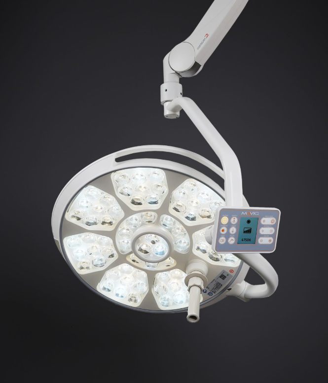 MAVIG LED6 MC LED-Operationsleuchte mit 160.000 Lux und Portegra2 Tragarm