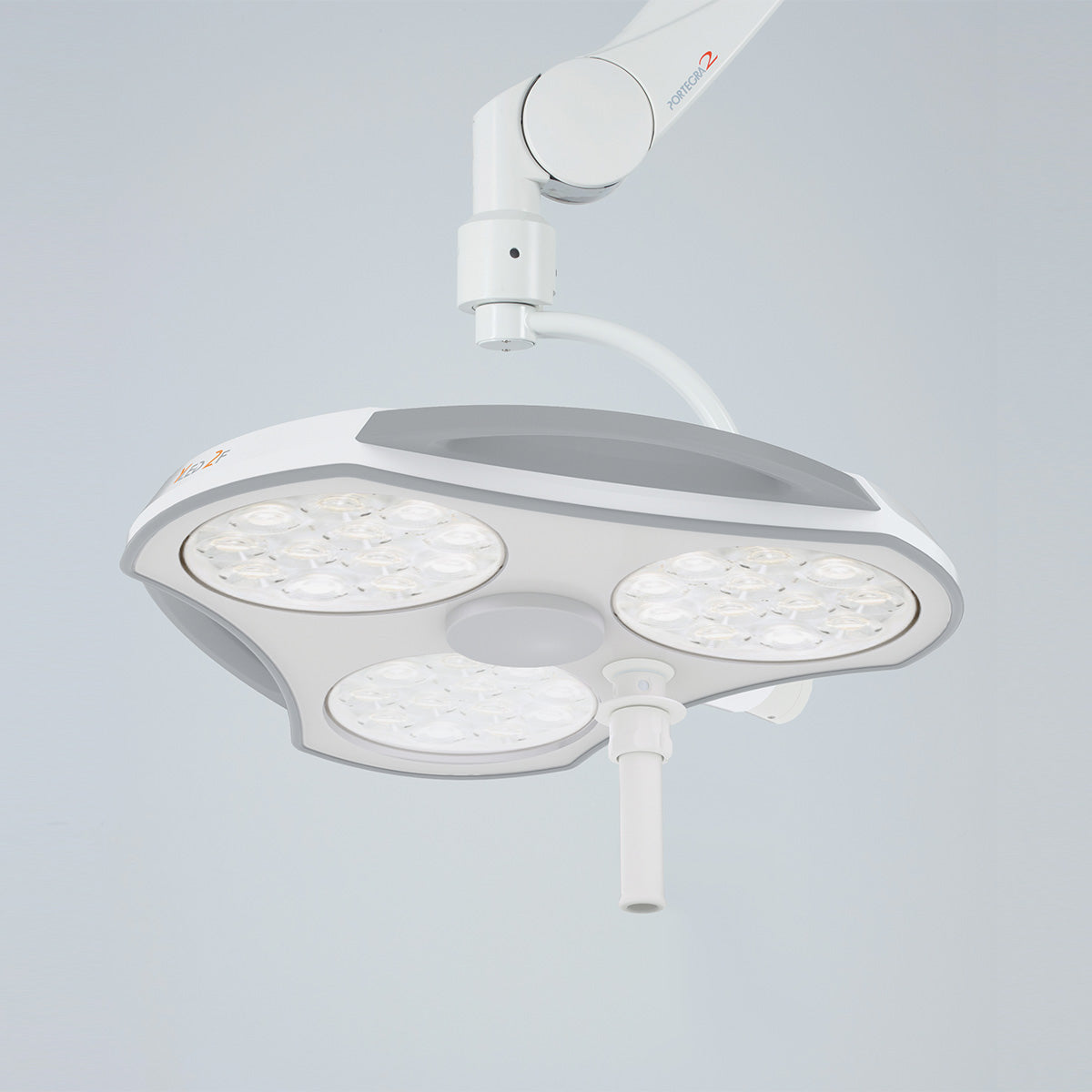MAVIG YLED-2F teilkardanische LED-Operationsleuchte mit 130.000 Lux und Portegra2 Tragarm