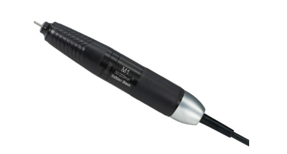 <strong>MVK-line M1</strong><br>Handstück mit Kabel<br> Der Allrounder