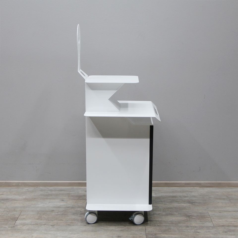 <strong>Edarredo Tender </strong><br>Workstation für Intraoralscanner oder PC