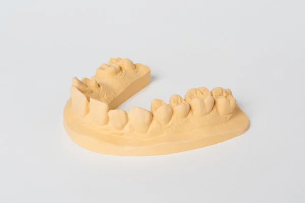 dentona esthetic-base gold quick Spezial-Stumpfgips für CAD/CAM-Modelle